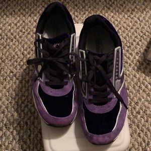 Walking or running around styling and very light